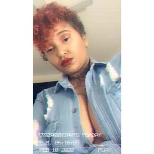 Meet your Posher, Jasmine